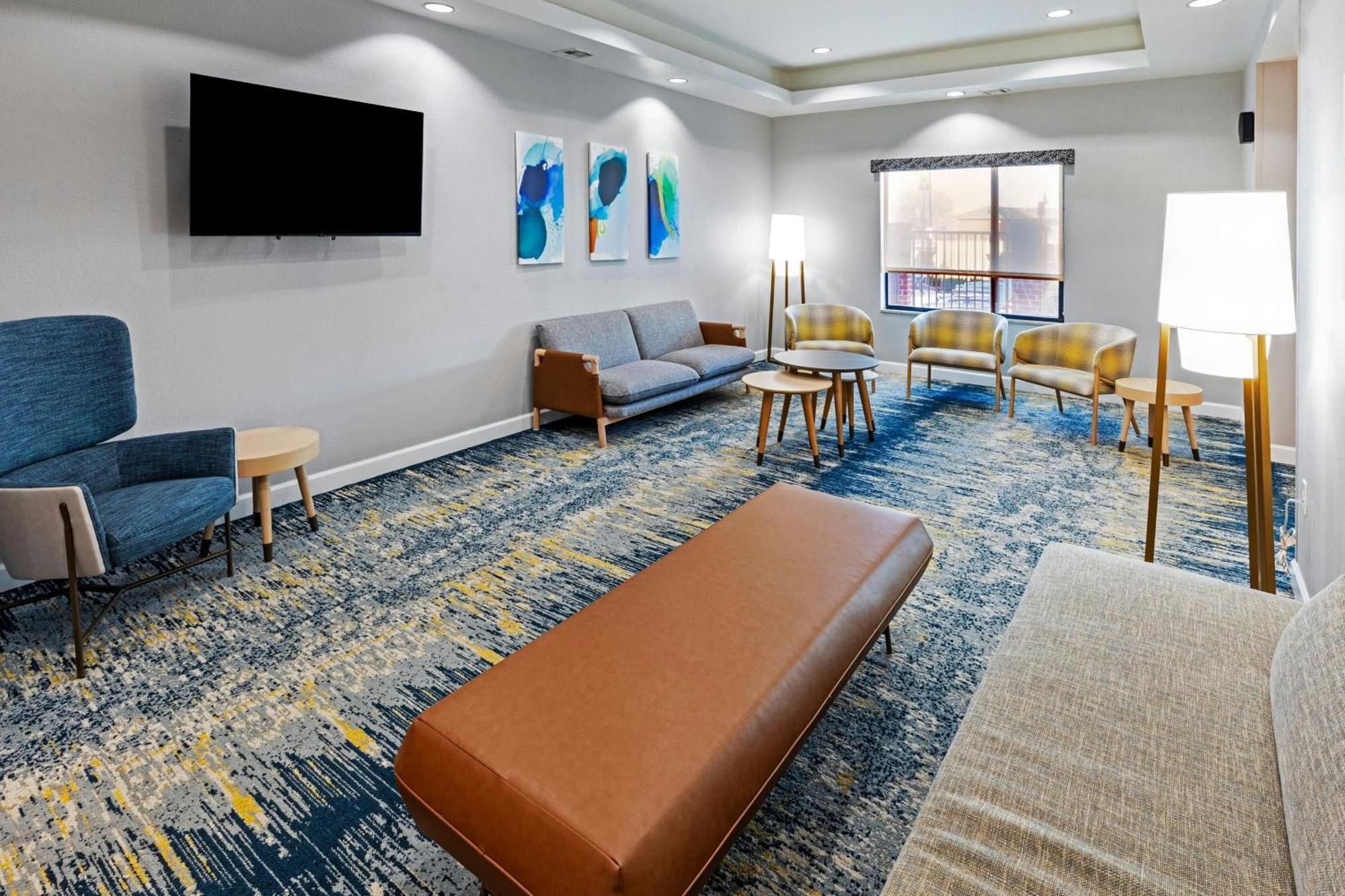 Towneplace Suites By Marriott Tulsa Broken Arrow Exterior photo