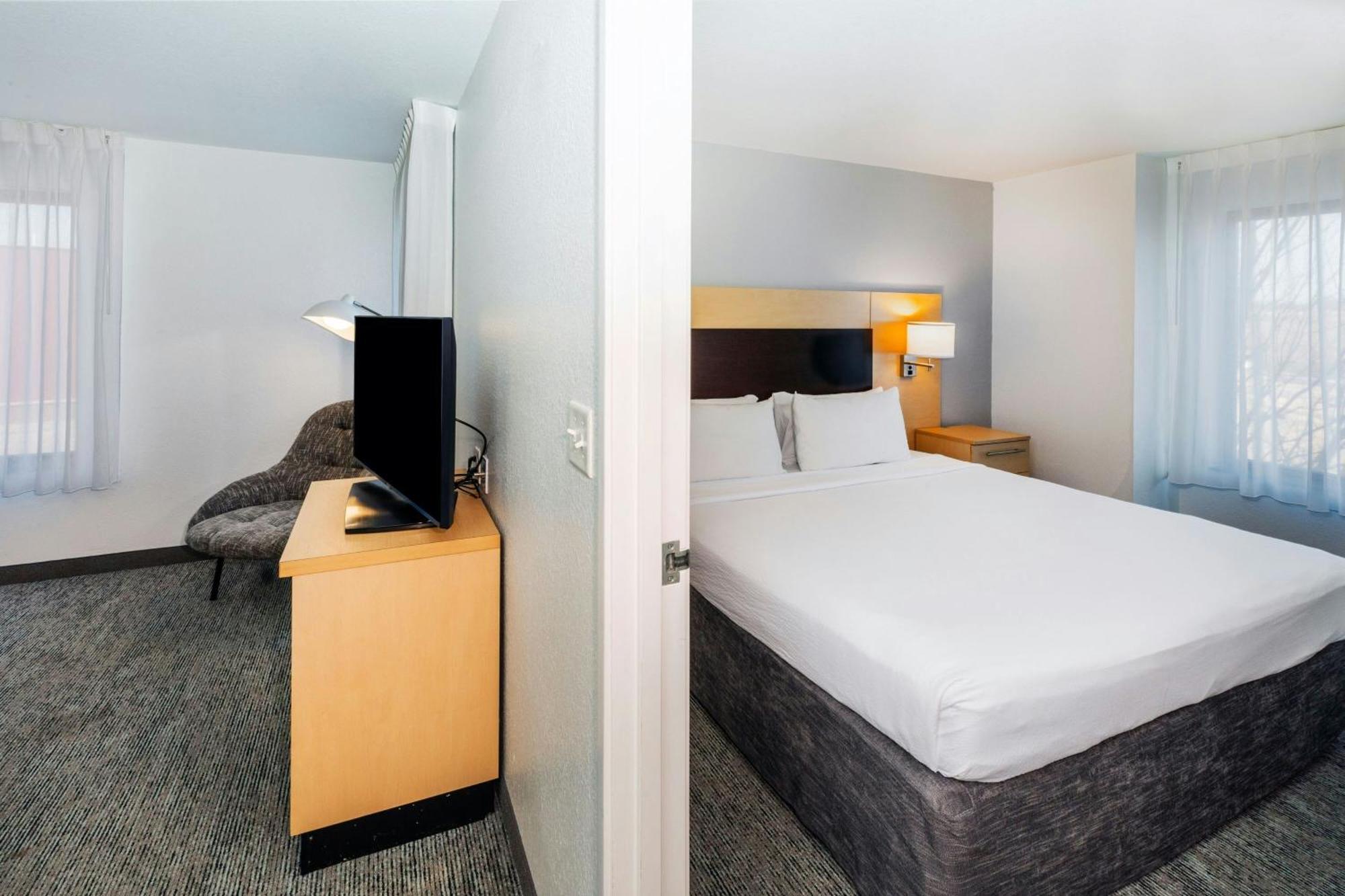 Towneplace Suites By Marriott Tulsa Broken Arrow Exterior photo