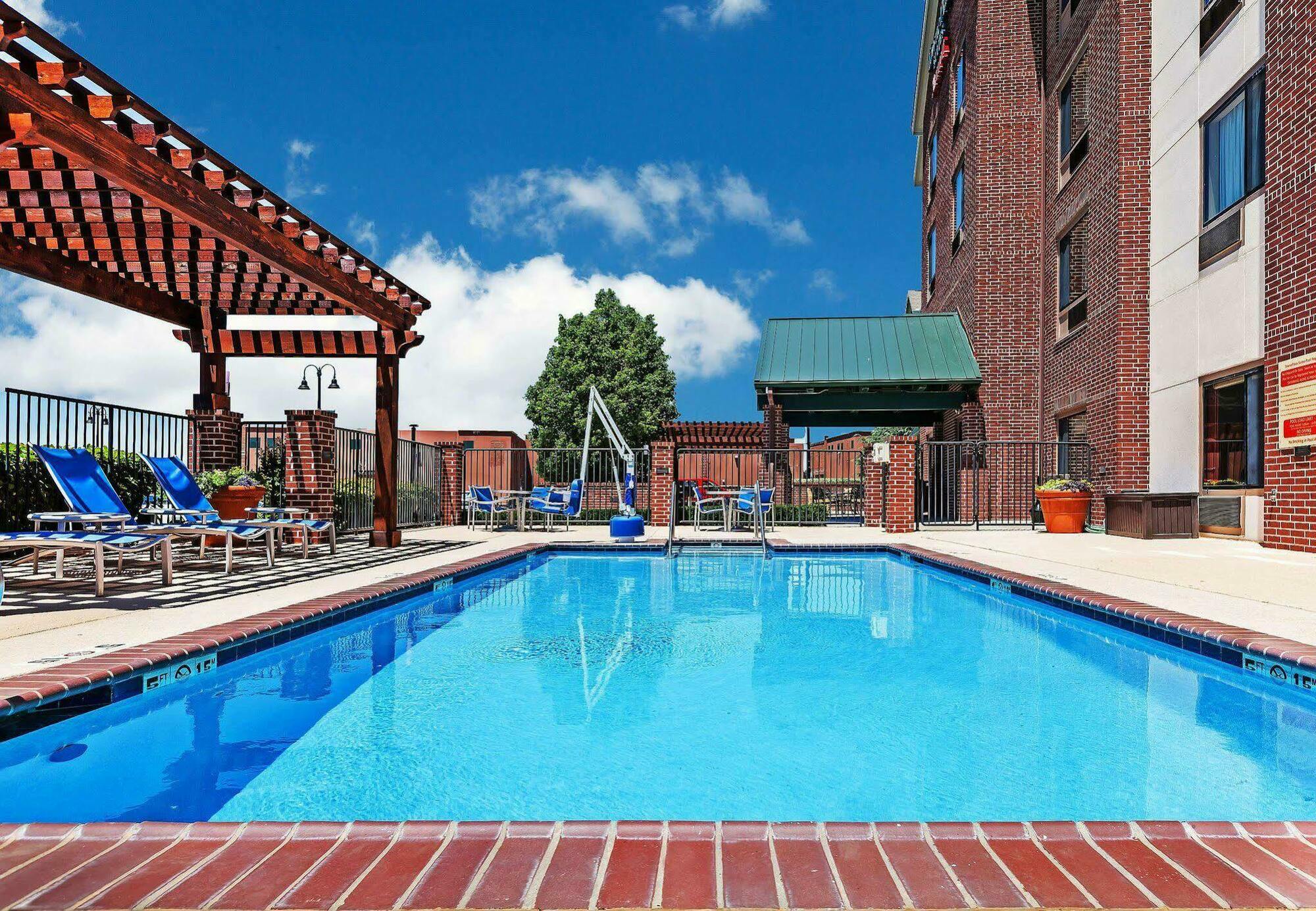 Towneplace Suites By Marriott Tulsa Broken Arrow Exterior photo